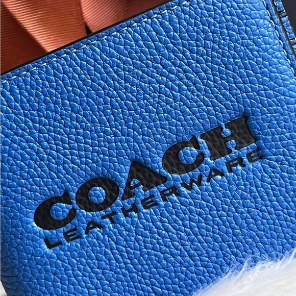 C6698 - Coach Men’s 3-in-1 Wallet - Picture 2 of 8